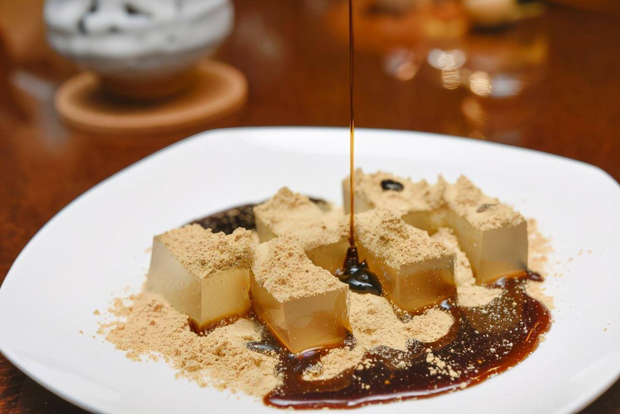 J9九游会 九游会J9日本甜点的最佳配角！揭秘黄豆粉的美味秘诀(图14)