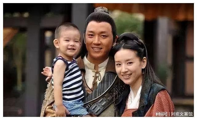 董洁和儿子同框做甜点表面上看似温馨背后却是病态的母爱J9九游会 九游会J9(图20)