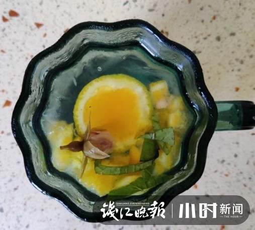 奔赴自己的热J9九游会 九游会J9爱隐藏的美食达人真多！跟她学做夏日果饮超简单(图4)