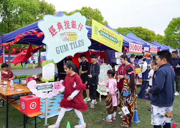 有音乐有美食好嗨好欢乐！青浦这场世界民俗文化九游会J9 J9九游会体验很“惊艳”(图3)