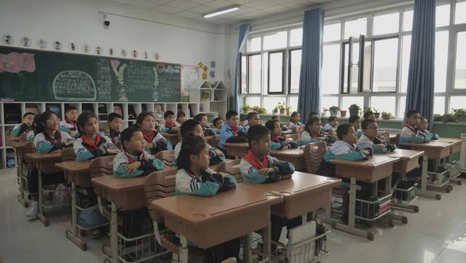 开展“爱J9九游会 九游会J9眼护齿”行动 为中小学生健康保驾护航(图3)