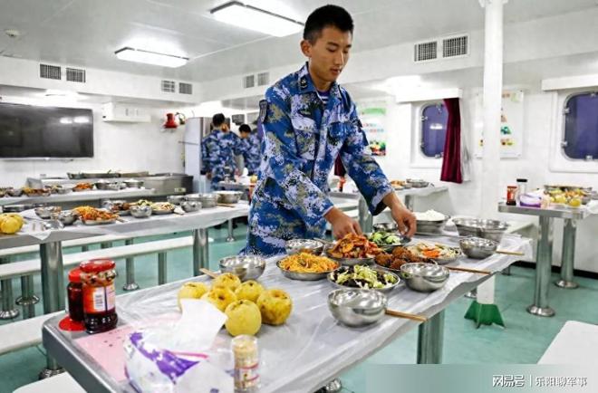 山东舰编制几千人一天得消耗多少食物呢?难怪小国养不起航母九游会J9 J9九游会